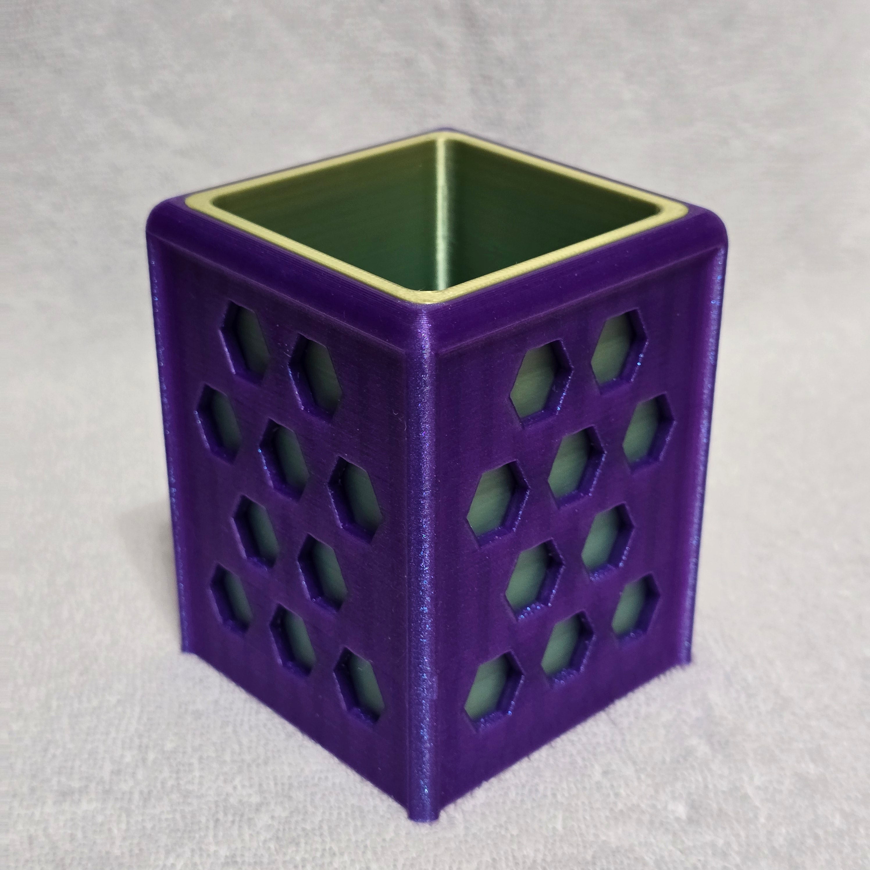 Desk Pen / Pencil Holder